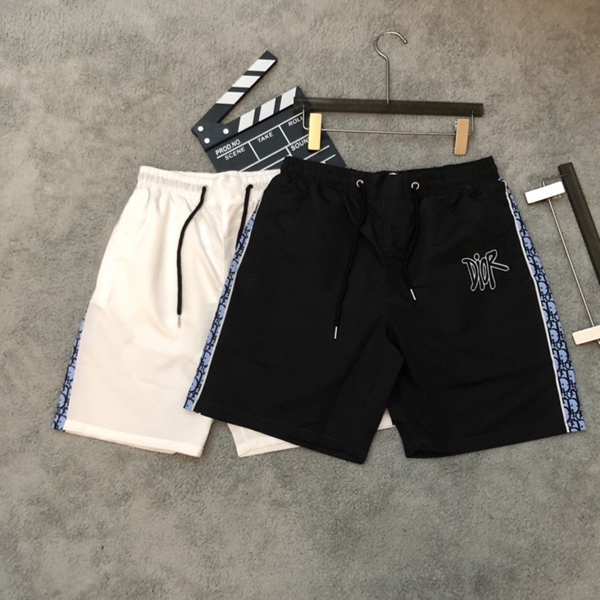 ブランドハーフパンツ正面デザイン